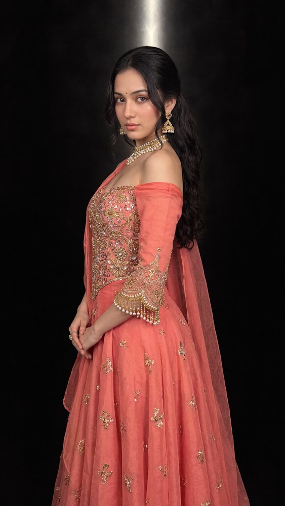 Peach lehenga turn